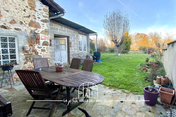 Maison
         4 pièces
        - 114 m² 99 000 € *