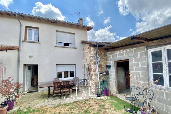 Maison
         4 pièces
        - 114 m² 99 000 € *