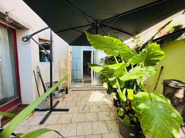 47300 VILLENEUVE SUR LOT Villeneuve/Lot, charmante maison de ville avec jardin