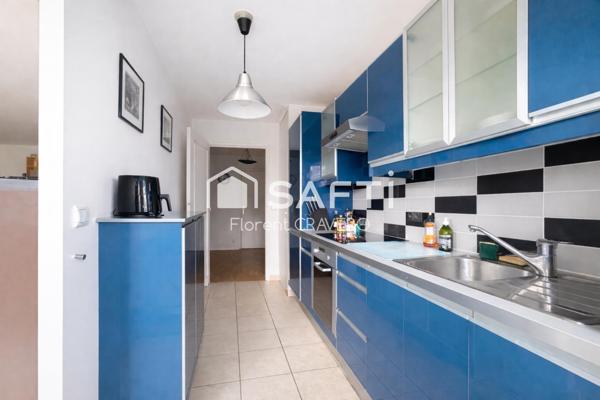 Appartement lumineux avec double balcon