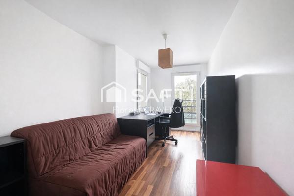 Appartement lumineux avec double balcon