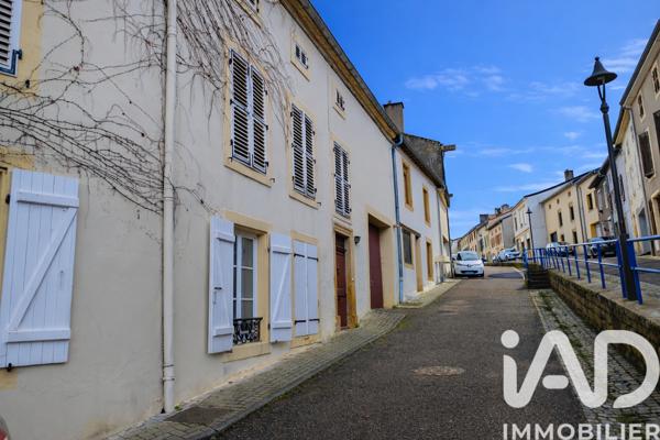 Maison à vendre 8 pièces 252 m² Marange-Silvange