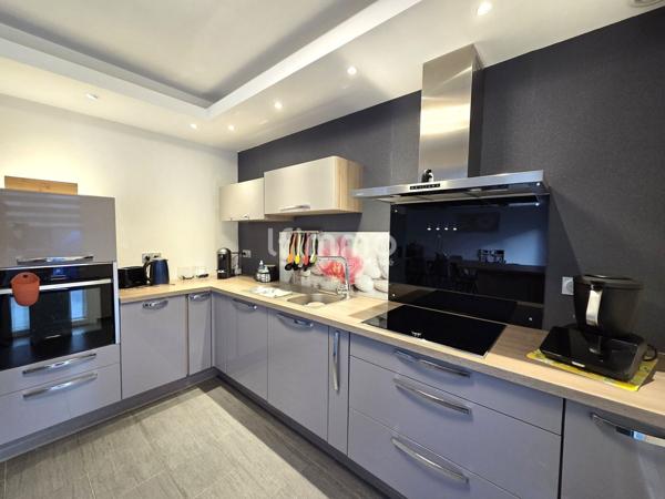 Maison familiale récente – 6 pièces-138m² - Terrasse 80m² avec piscine