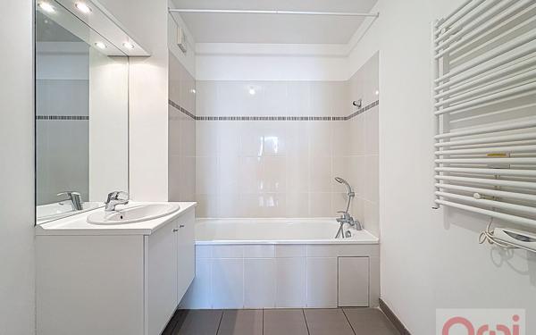 Appartement à vendre    2 pièces • 39 m2 Châtillon