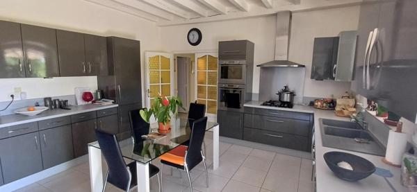 Maison à vendre 9 pièces Proche de CUBJAC (24)