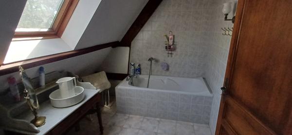 Maison à vendre 9 pièces Proche de CUBJAC (24)