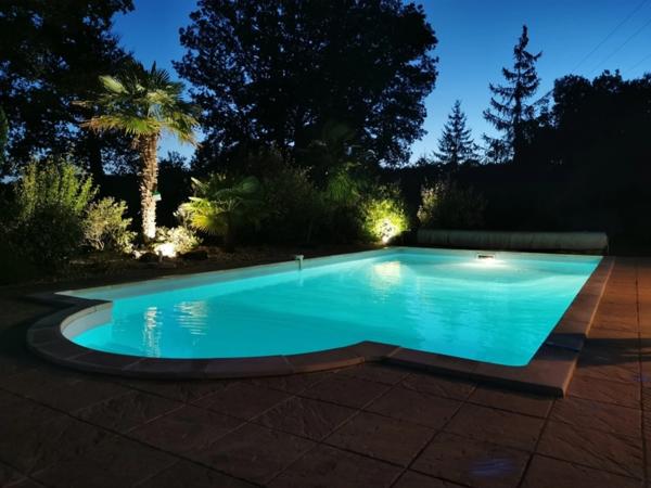 Maison à vendre 9 pièces Proche de CUBJAC (24)