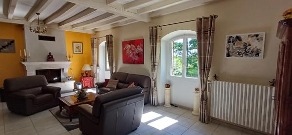 Maison à vendre 9 pièces Proche de CUBJAC (24)