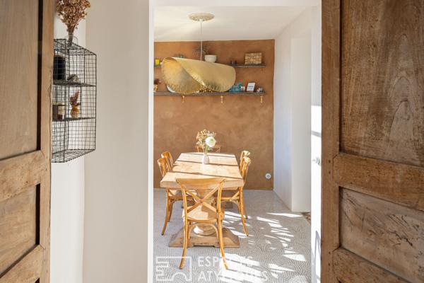 Exceptionnelle Maison Bourgeoise Provençale au coeur du Luberon