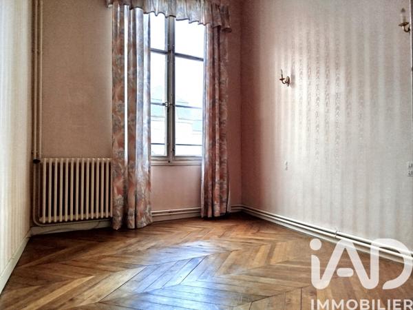 Maison à vendre 7 pièces 180 m² Chinon