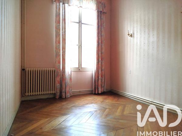 Maison à vendre 7 pièces 180 m² Chinon