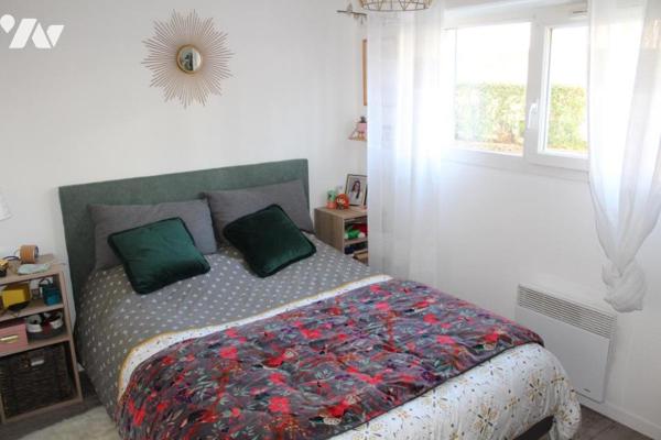 APPARTEMENT T3   Centre de PLESCOP rez de chaussée - 1 place de parking privative + Terrasse