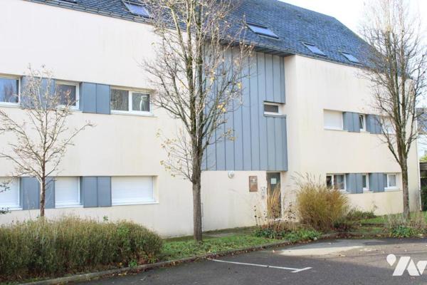 APPARTEMENT T3   Centre de PLESCOP rez de chaussée - 1 place de parking privative + Terrasse