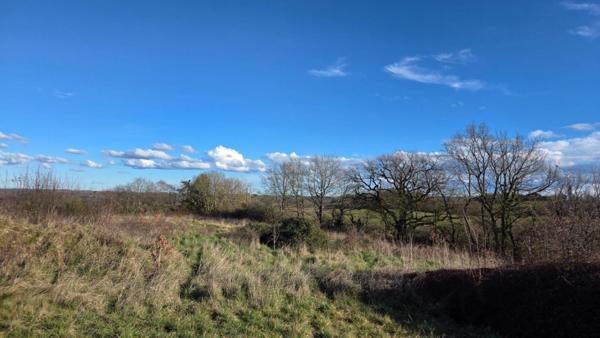 Maison en cours de construction proche Marciac sur 1,17 hectare