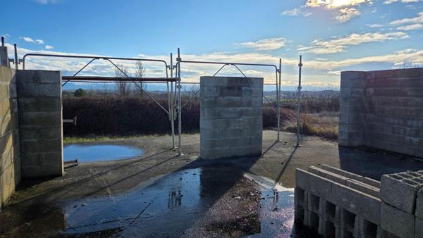 Maison en cours de construction proche Marciac sur 1,17 hectare