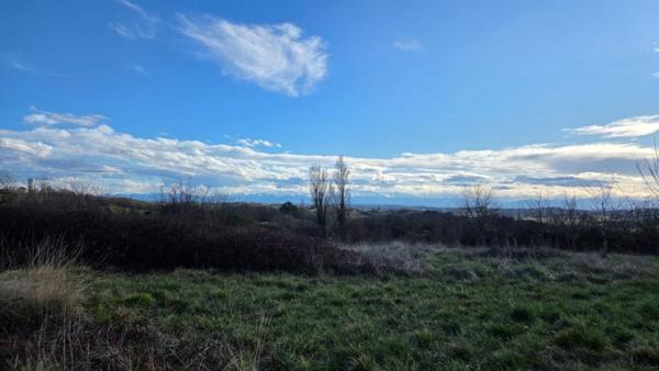 Maison en cours de construction proche Marciac sur 1,17 hectare