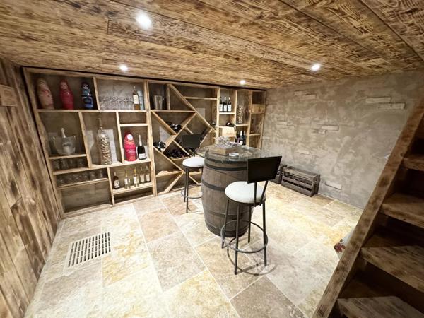 Immobilier Le Cannet-des-Maures (83340) – Propriété 270m2 – 980 000 €