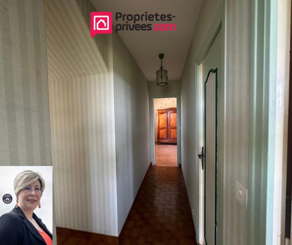 Ille-et-Vilaine 35120 Saint Broladre - Belle maison familiale  5 chambres de 140m2  sur un terrain constructible de 5137 m2