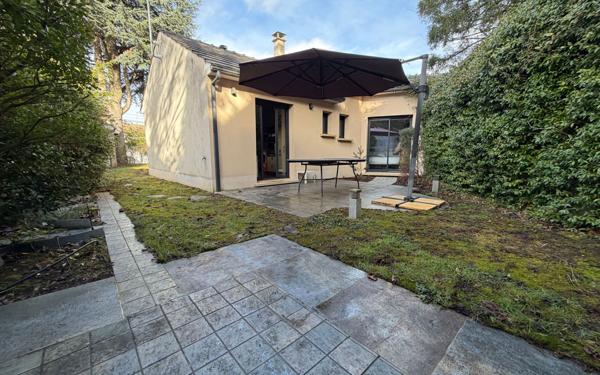 Maison à vendre    5 pièces • 155 m2 Saint-Maur-des-Fossés