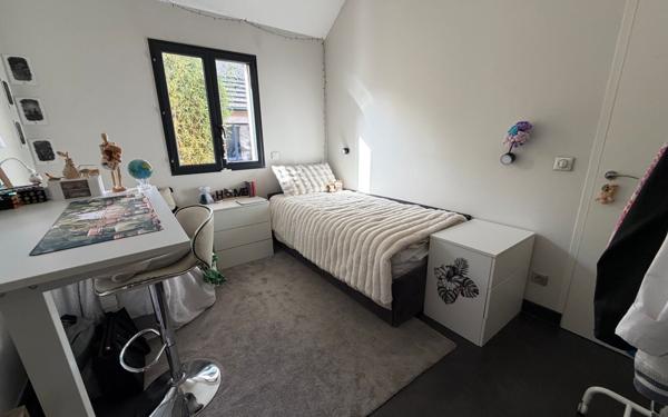 Maison à vendre    5 pièces • 155 m2 Saint-Maur-des-Fossés