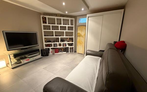 Maison à vendre    5 pièces • 155 m2 Saint-Maur-des-Fossés
