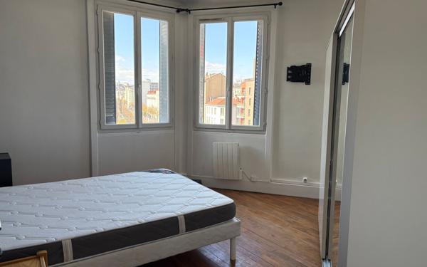 Appartement à louer    3 pièces • 82,79 m2 Lyon 7