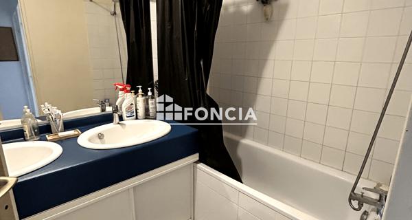 À vendre Appartement 3 pièces 65.7 m² - Marseille 13005