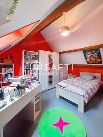 Longère  à la campagne proche de toute commodités, Axe ST.Quentin Laon  et à 3min  Autoroute A26