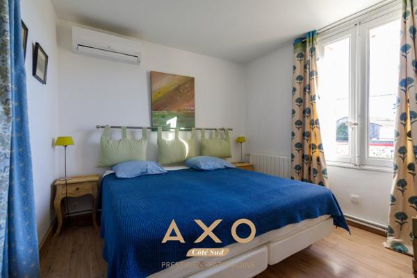 GÉNÉRAC - MAISON DE CARACTÈRE  10 PIÈCES  290 M²  PISCINE - TERRAIN 650 M² CLOS - 1 060 000 