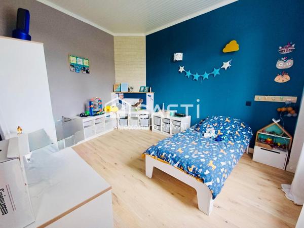 Zéro travaux pour cette maison individuelle proche commodités !