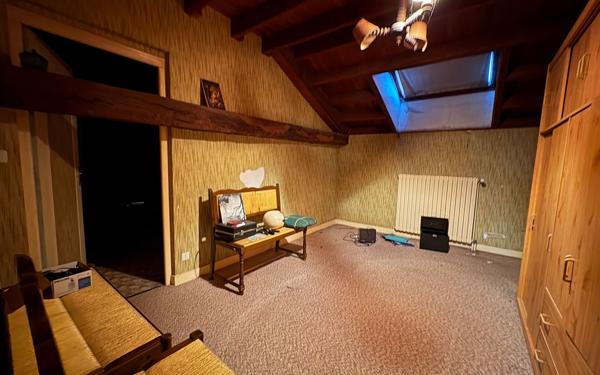 Maison à vendre    7 pièces •  Le Palais-sur-Vienne