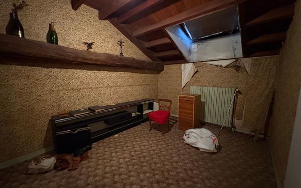 Maison à vendre    7 pièces •  Le Palais-sur-Vienne