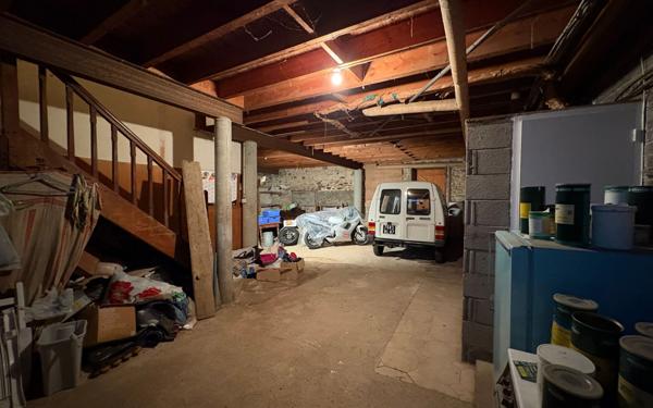 Maison à vendre    7 pièces •  Le Palais-sur-Vienne