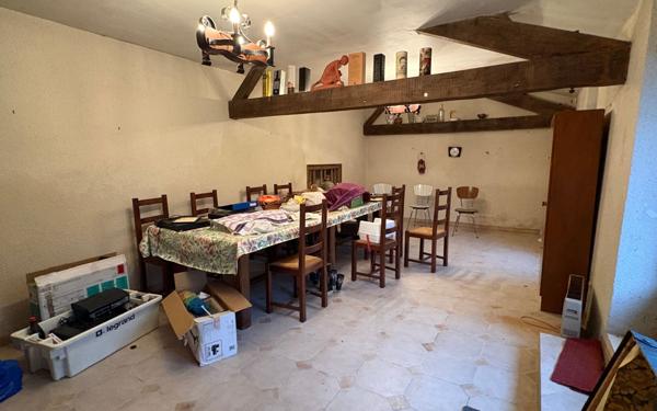 Maison à vendre    7 pièces •  Le Palais-sur-Vienne