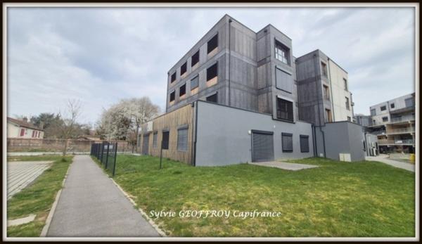 Local/bureau, crèche de 127 m2 à vendre sur EPINAL (88)