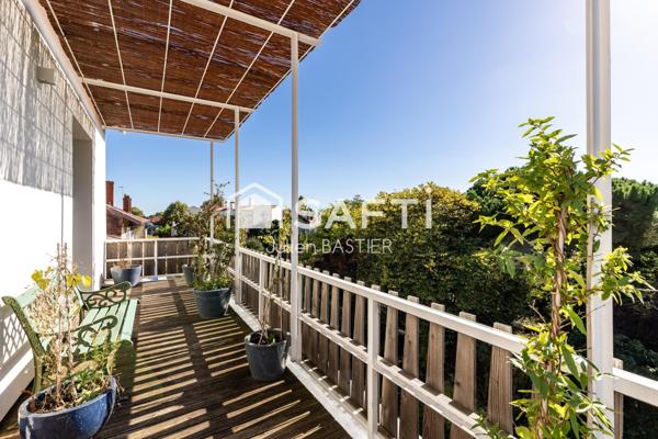 Bordeaux barrière St Genès - Maison d'exception entièrement rénovée, 7 chambres, grand jardin