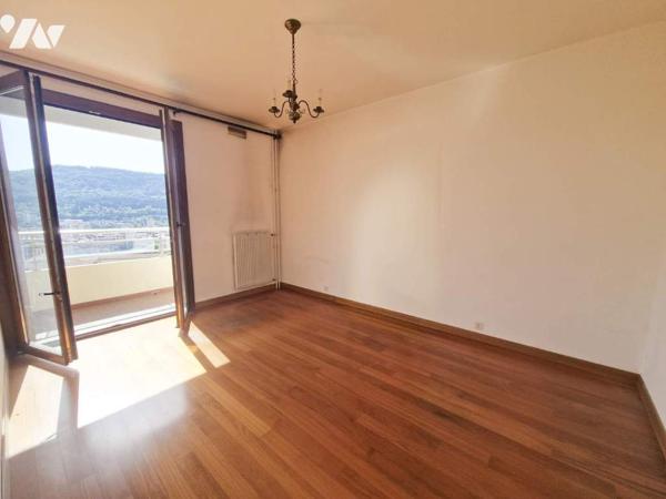 GAP   PROCHE CENTRE GRAND T4 AVEC VUE IMPRENABLE