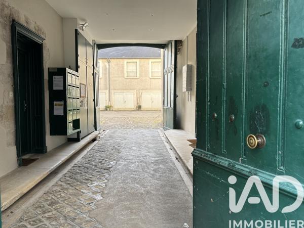 Appartement à vendre 5 pièces 125 m² Saint-Jean-de-la-Ruelle