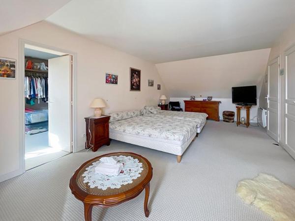 Maison à vendre sur Seraincourt -  Maison + Dépendance