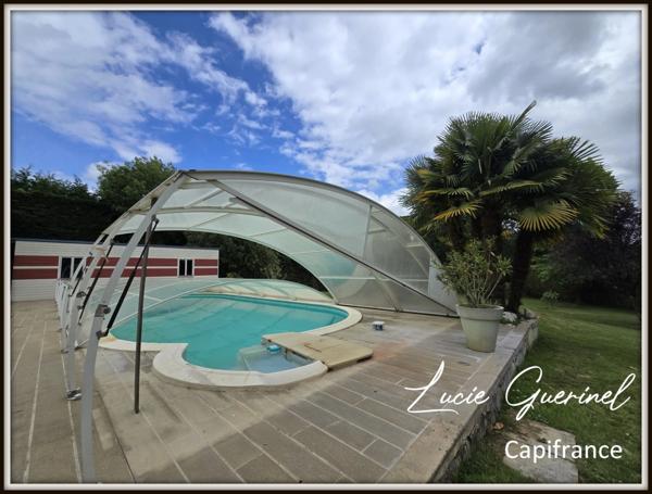 Maison à vendre 10 pièces avec piscine à ROUGE (44)