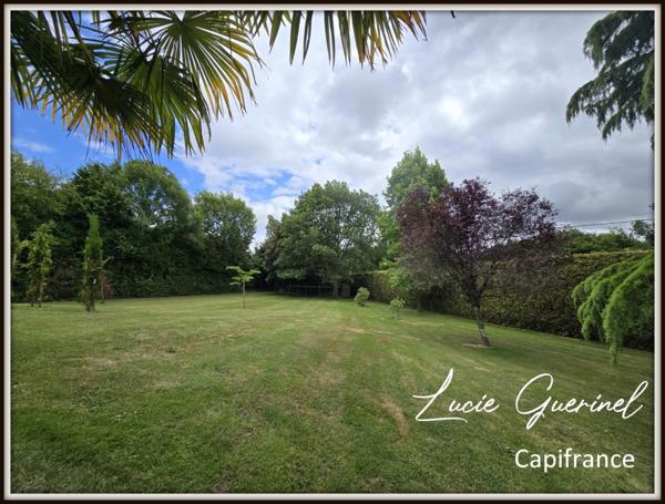 Maison à vendre 10 pièces avec piscine à ROUGE (44)