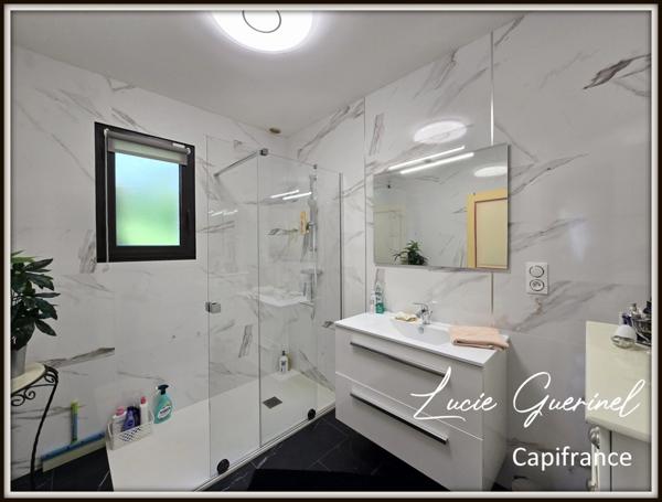 Maison à vendre 10 pièces avec piscine à ROUGE (44)