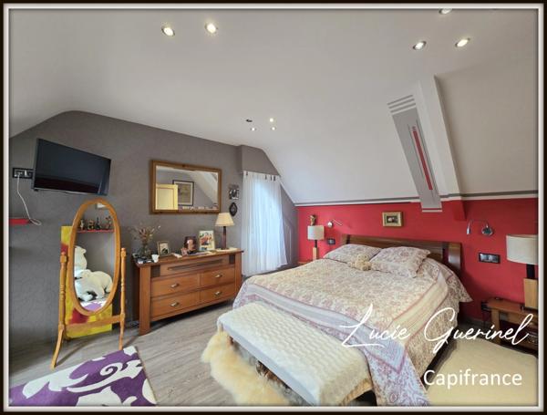 Maison à vendre 10 pièces avec piscine à ROUGE (44)