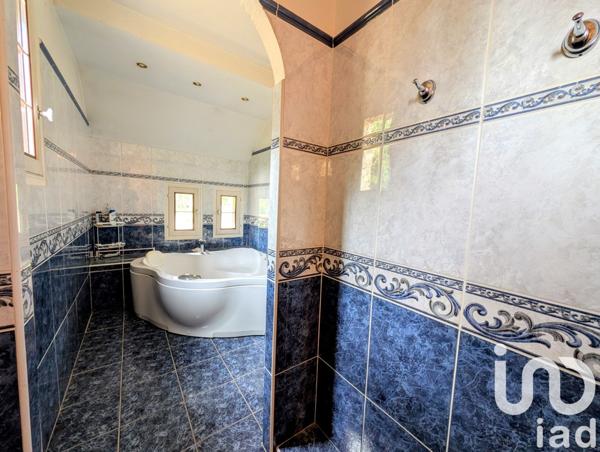 Maison à vendre 6 pièces 192 m² Guécélard