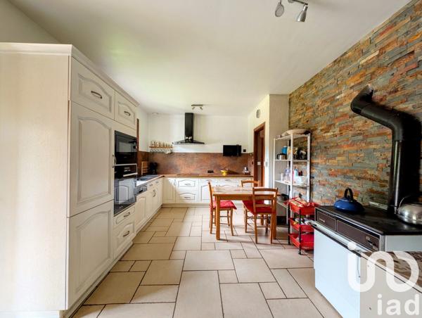 Maison à vendre 6 pièces 192 m² Guécélard