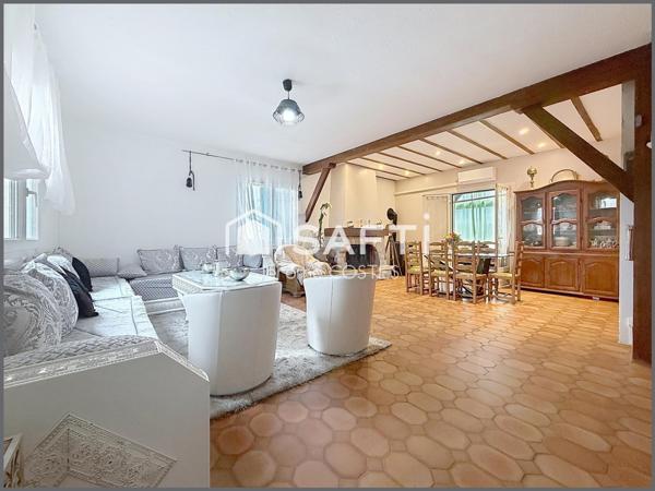 Maison d'environ 170 m2 avec studio indépendant d'environ 49m2