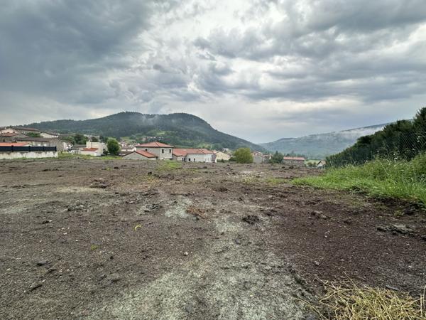 Vente Terrain60 m² - COUBON (43700)