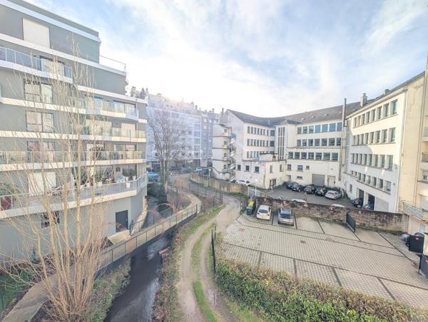 Appartement type 3 + cave + parking libre
