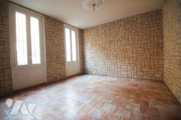 Grand appartement T3 de 71m2 (Carrez) au sein d'une copropriété calme, Belle de Mai (13003)
