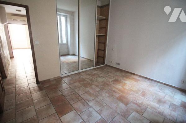Grand appartement T3 de 71m2 (Carrez) au sein d'une copropriété calme, Belle de Mai (13003)